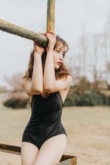 001