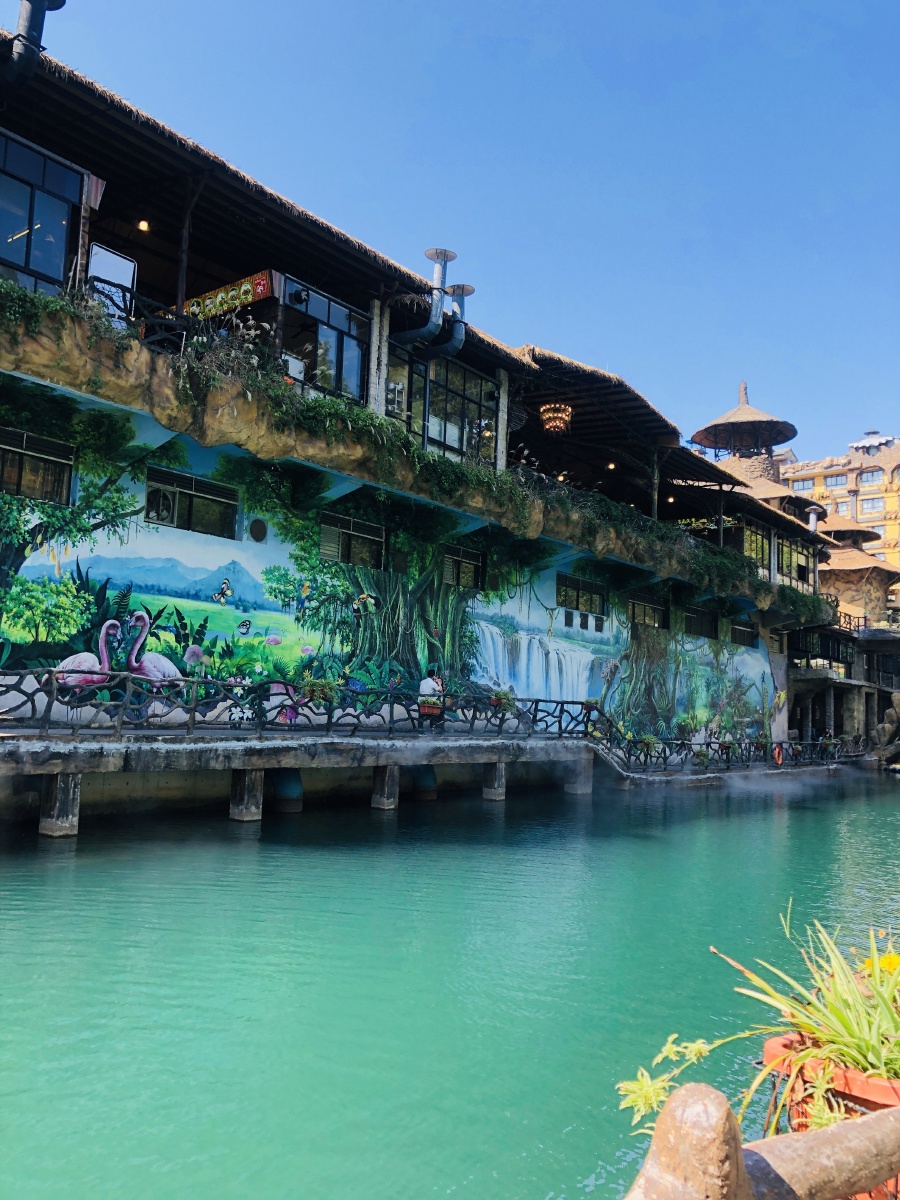 清远古龙峡古龙渔庄清远网红打卡点