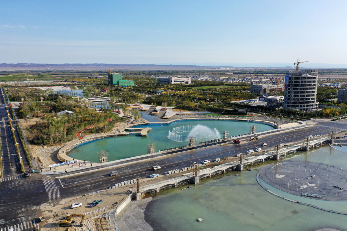 新疆双河总投资5亿元的滨河公园正式开园