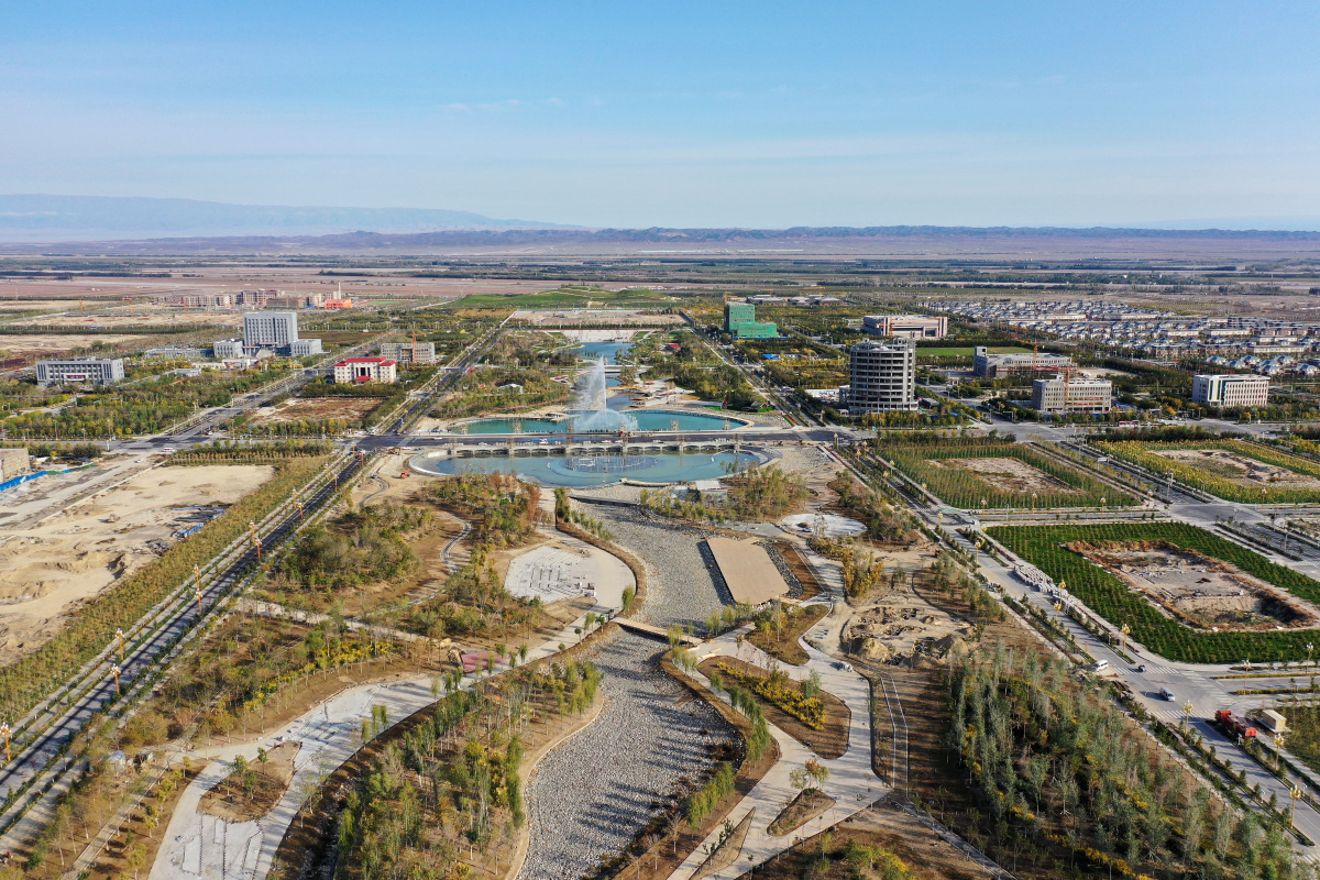 新疆双河总投资5亿元的滨河公园正式开园