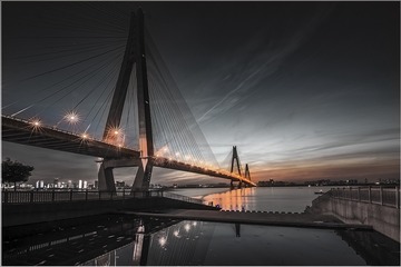 江滩暮色