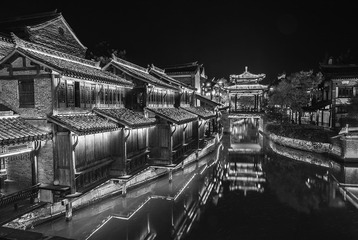 台儿庄之夜