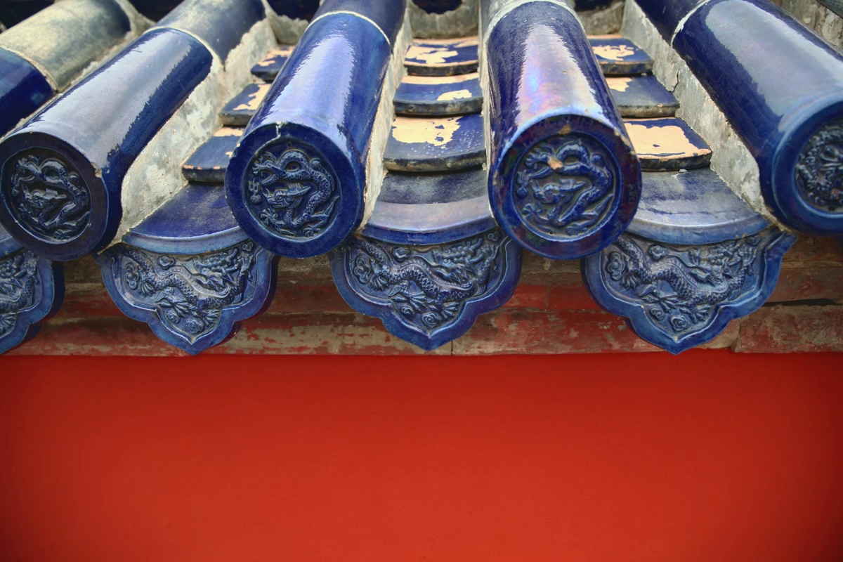 时光在岁月长河里不停地轮回红墙蓝色琉璃瓦