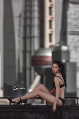 001