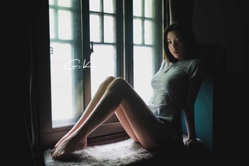 001