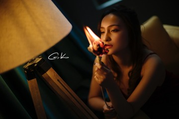001