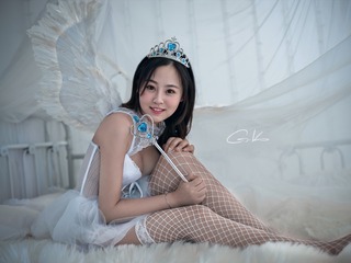 001