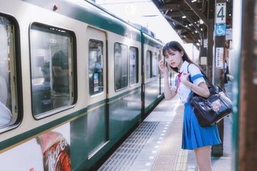 001