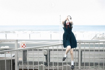 001