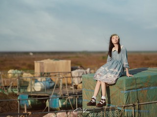 001