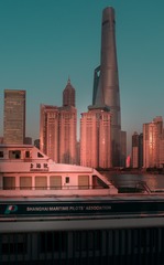 784751