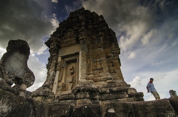 吴哥巴孔寺