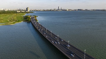 59B31A35-AC75-45FC-AFBF-D932C0BA0137/L0/001