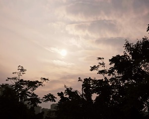 617404