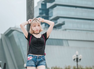 B70EDA8C-5FB4-4179-9217-E7A4CB2A88BD/L0/001