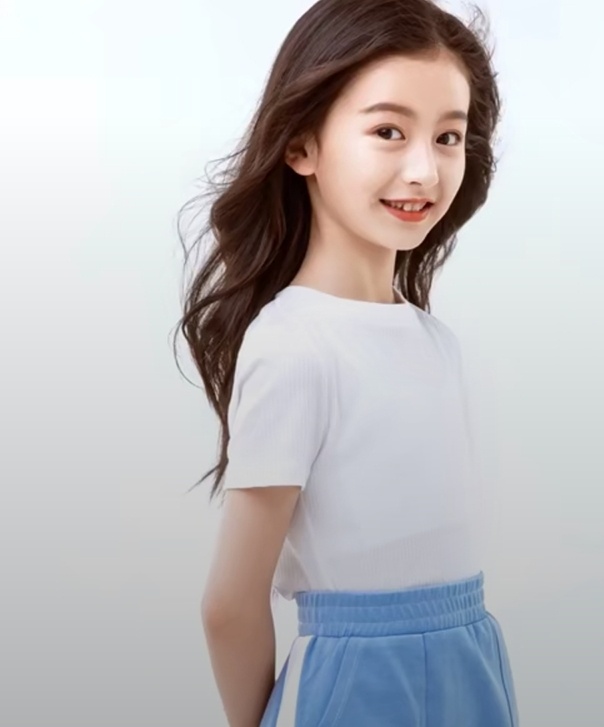 裴佳欣 - 童星后援_ - 图虫