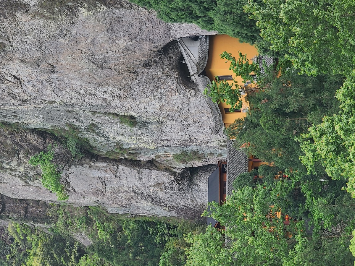 乐清中雁荡山风景如画