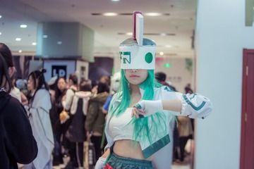 778533