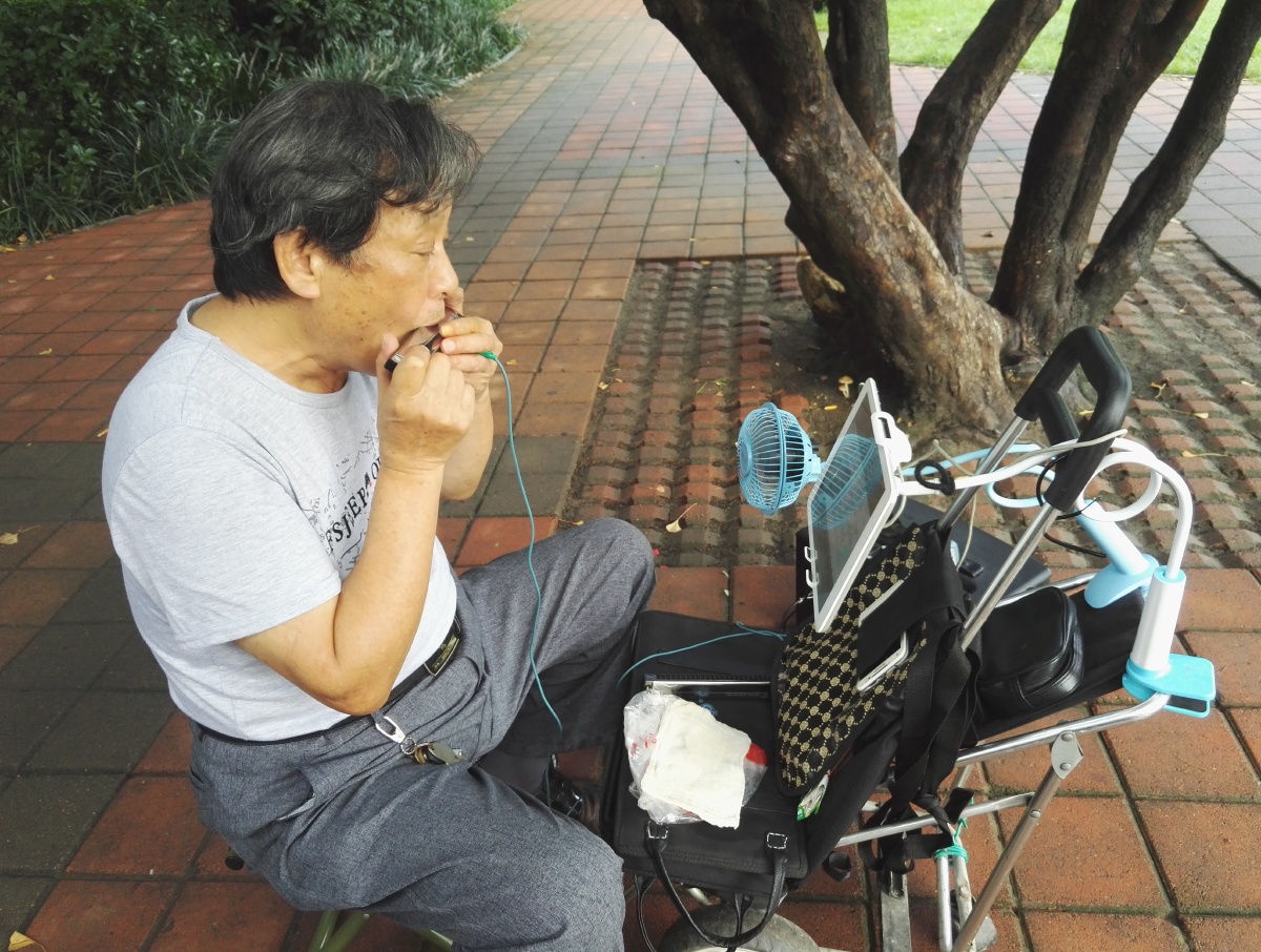 一个人的乐队 - 街拍 - 右眼看景155