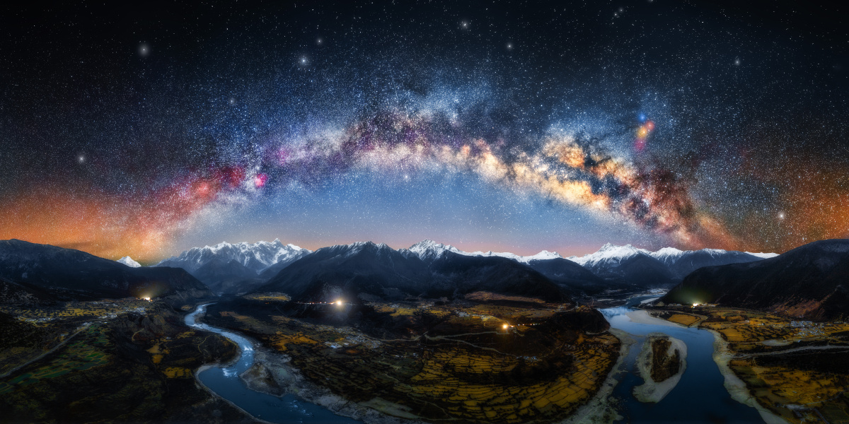 雅鲁藏布大峡谷银河拱桥