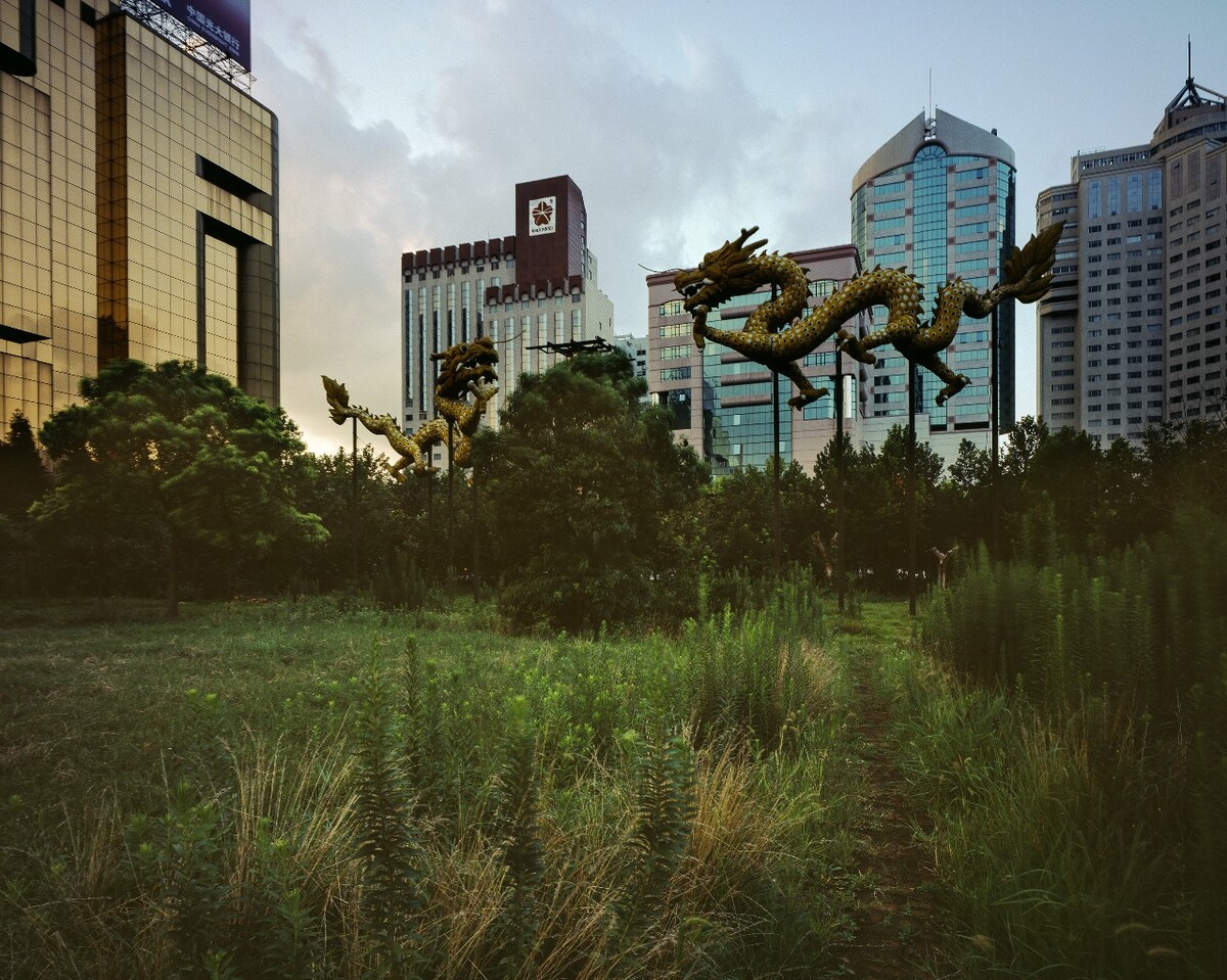 超真实中国 双龙, 上海, 2005年。