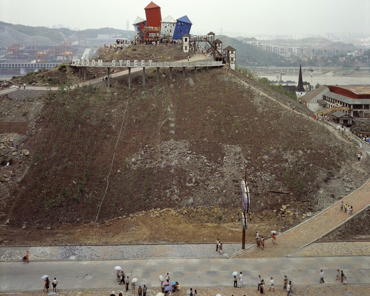 超真实中国 洋人街, 重庆, 2007年。