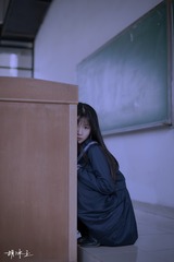 001