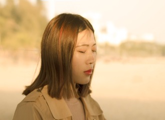 001