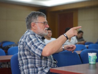 P6223682