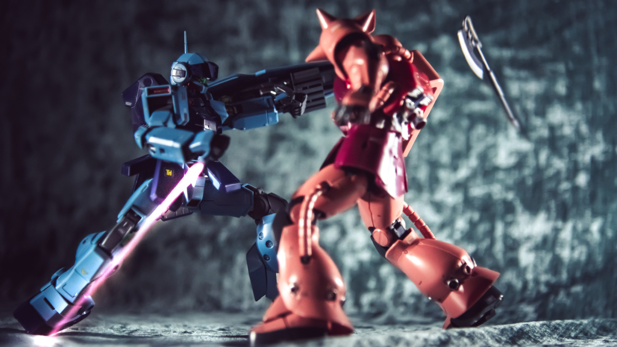 狙击型吉姆2vs扎古2夏亚专用机