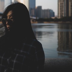 001