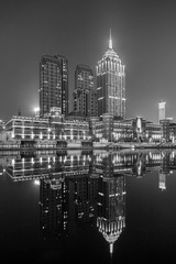 黑白夜色