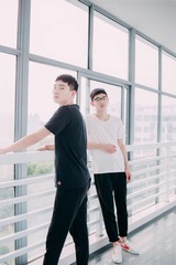 001