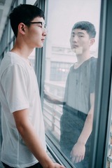 001