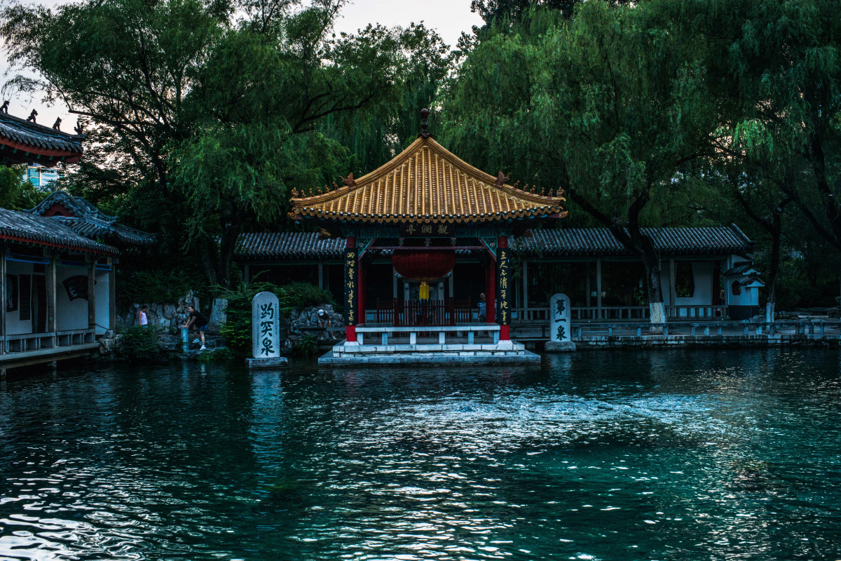 济南趵突泉风光