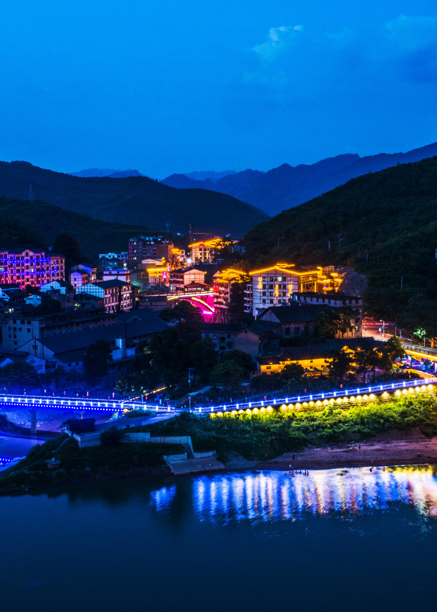 土城渡口夜色阑珊