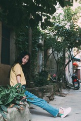 001