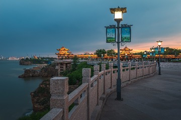 舒服的黄昏-山海广场