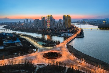 多彩的滨河路-锦州