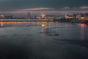 云飞桥夜色