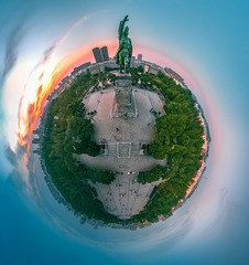 人民英雄顶天立地-锦州市辽沈战役纪念馆全景