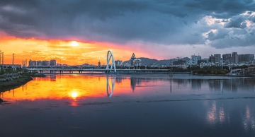 割裂的夕阳-锦州