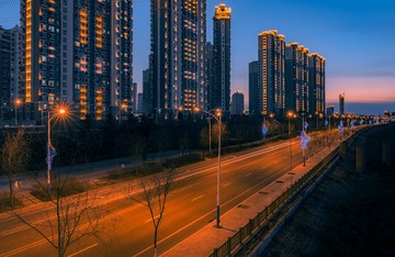 滨河路夜色
