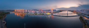 夜色中锦州