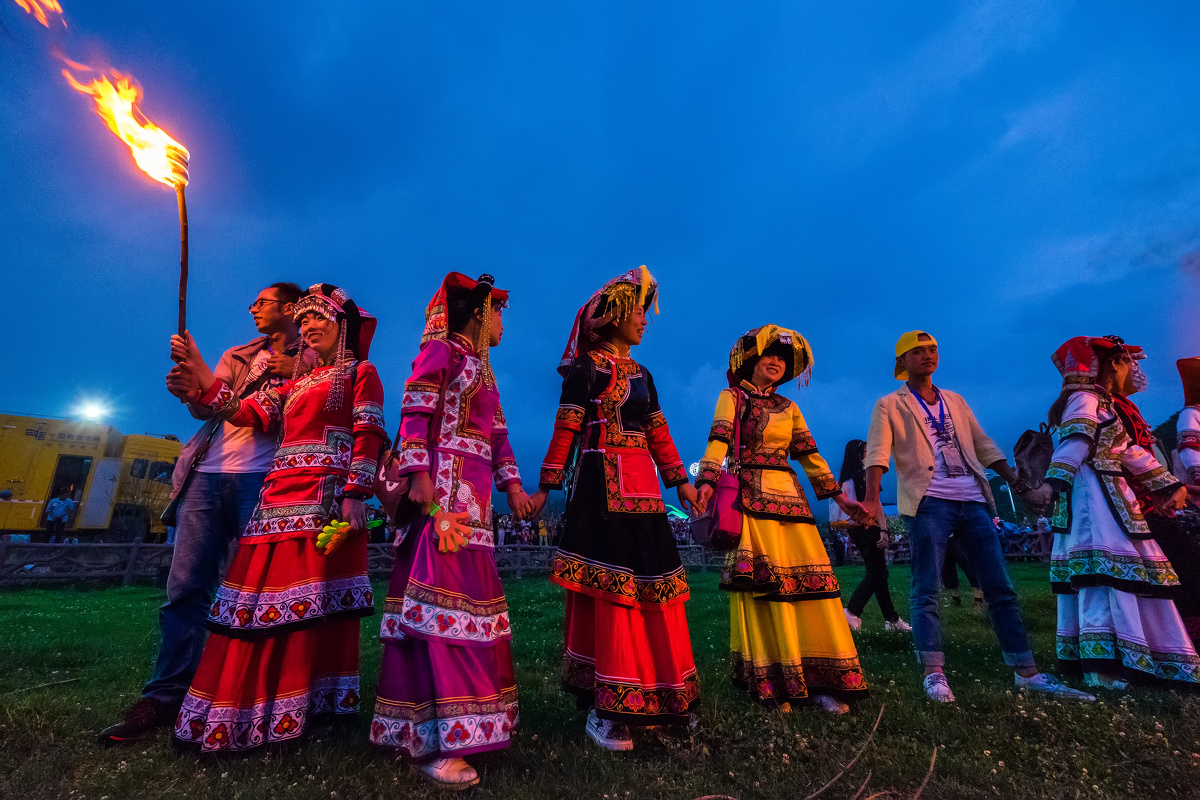 贵州赫章彝族火把节 - 晨风哥 - 图虫