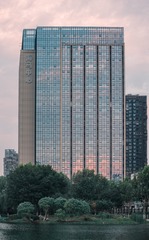 1687444