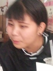 412