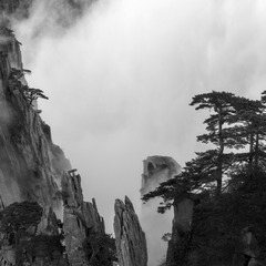 山间云雾