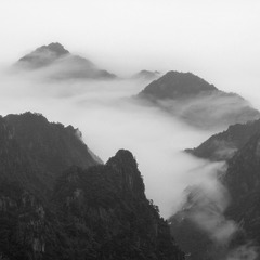 雾锁黄山