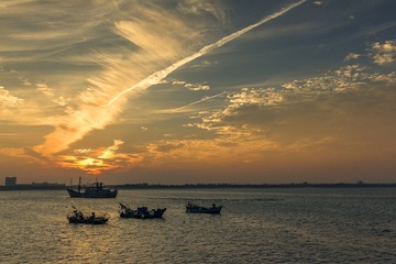 海港余晖